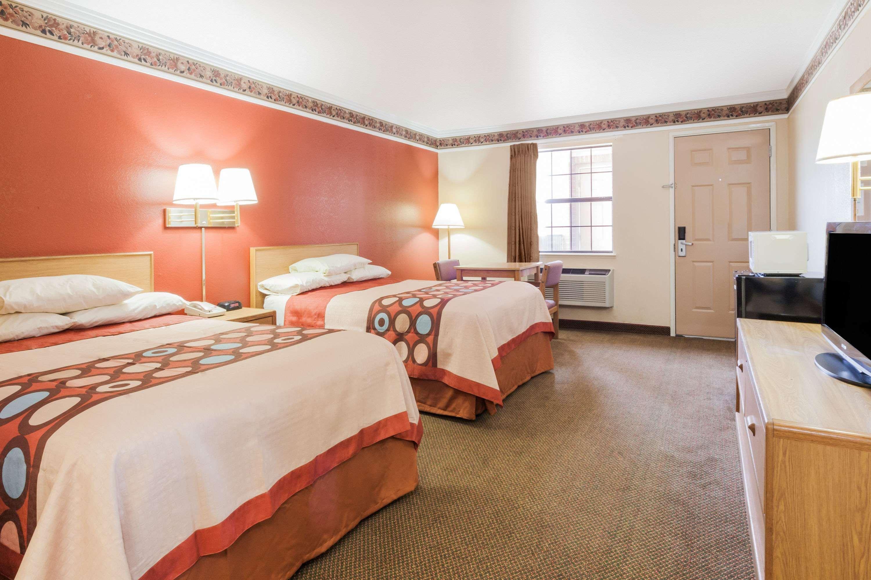 Super 8 By Wyndham Mount Vernon Εξωτερικό φωτογραφία